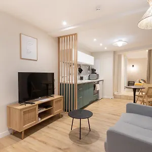 Appartement La Venise Provencale - Hypercentre - Wifi, LʼIsle-sur-la-Sorgue