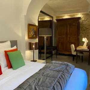 Appartement La Renaudiere, LʼIsle-sur-la-Sorgue