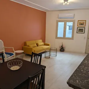 Appartement Cosy Centre, LʼIsle-sur-la-Sorgue